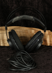 AKG K52 fejhallgató